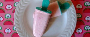 Gluten Free Strawberry Banana Frozen Yogurt Pops